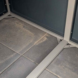 Mülltonnenboxen Verankerung