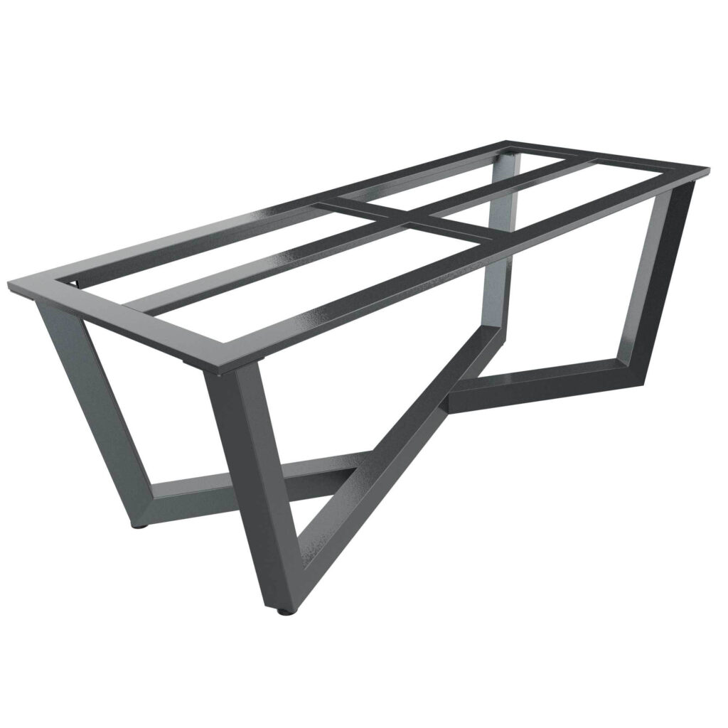Perspectiefaanzicht van een grijs metalen tafelonderstel met dwarsbalken en schuine poten; er is geen tafelblad aanwezig.